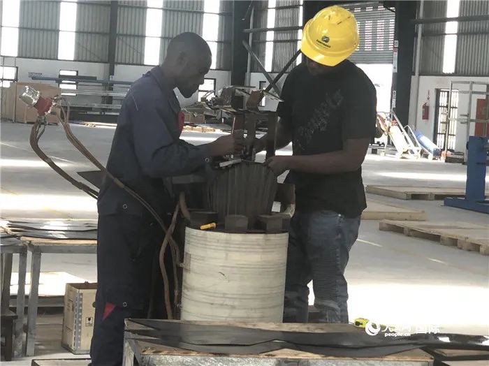 1707400858726304.jpg 002.jpg