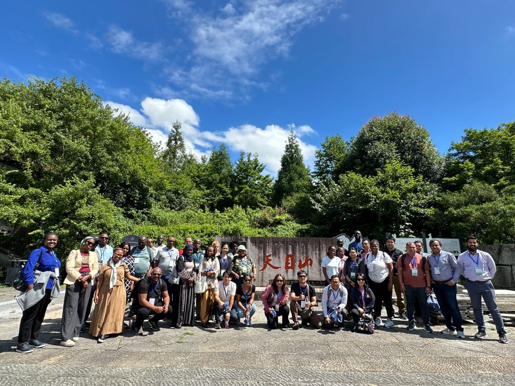 1754007673471089.jpg 1754007673471089.jpg